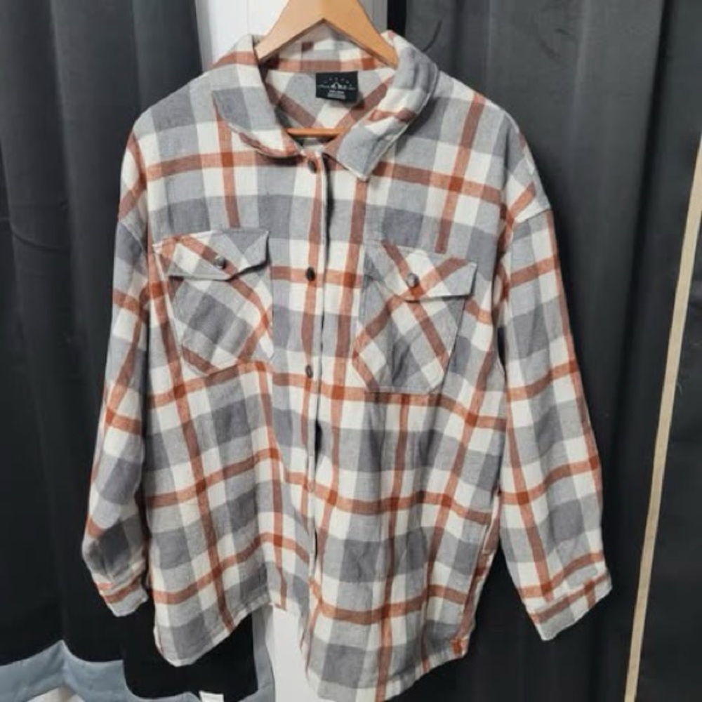 HFX Women's Plaid Button-Down Shirt Jacket in Gray and Brown